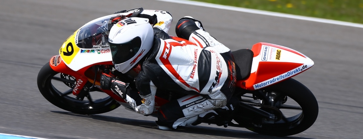 ADAC Team Hansa Fahrer, Philipp Freitag, von der Strecke gerammt