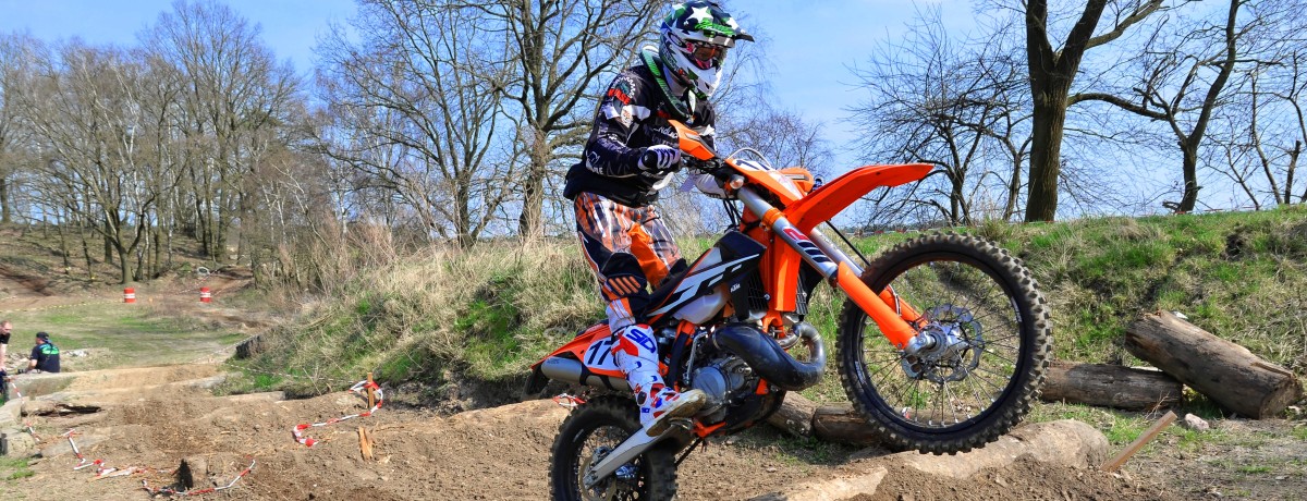 Toller Saison Auftakt beim Vellahner Enduro