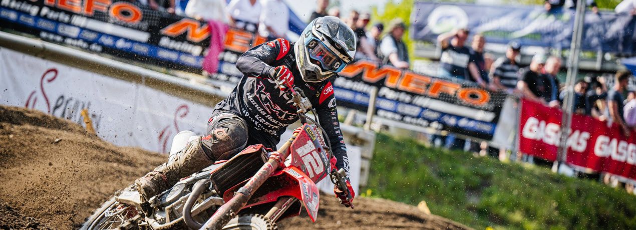 Adam Sterry triumphiert beim ADAC MX Masters in Mölln