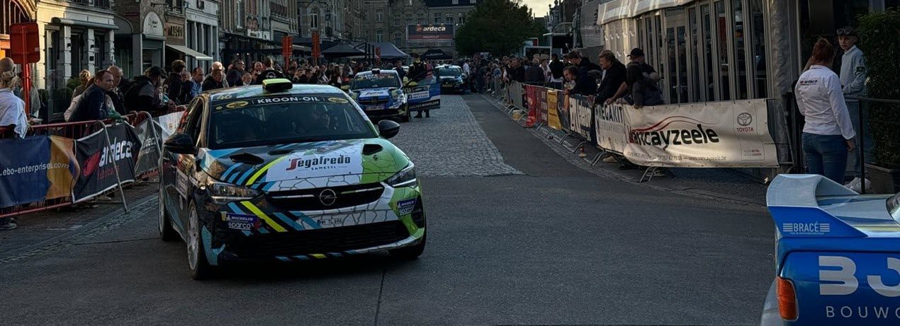 ADAC Hansa Fahrer Lukas Thiele bei der Ypern Rallye