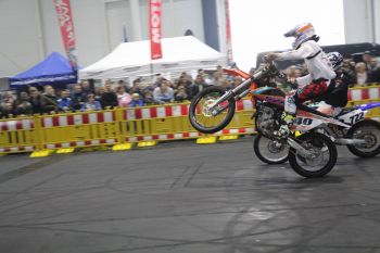 Vergrößerung anzeigen ... - Bild 24