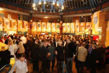 Vergrößerung anzeigen ... - Bild 4