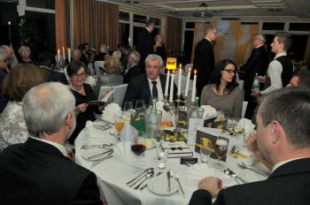 Vergrößerung anzeigen ... - Bild 11