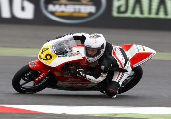 ADAC Team Hansa Fahrer Philipp Freitag: Auftaktsieg in Silverstone