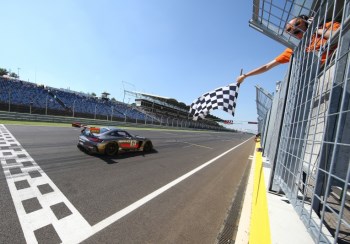 ADAC Team Hansa Fahrer Maximilian Buhk siegt bei Debüt - Hungaroring