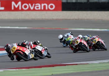 Podium und Sturz zum Saisonabschluss von Motorradrennfahrer Philipp Freitag
