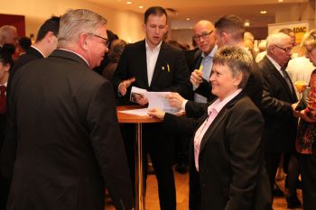 Vergrößerung anzeigen ... - Bild 11