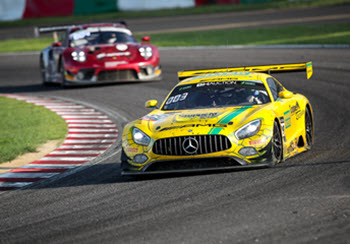 ADAC Team Hansa Fahrer, Maximilian Buhk, legt im Titelkampf vor