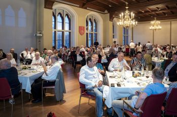 Vergrößerung anzeigen ... - Bild 32